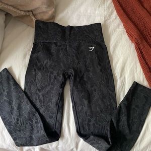GYMSHARK LEGGINGS